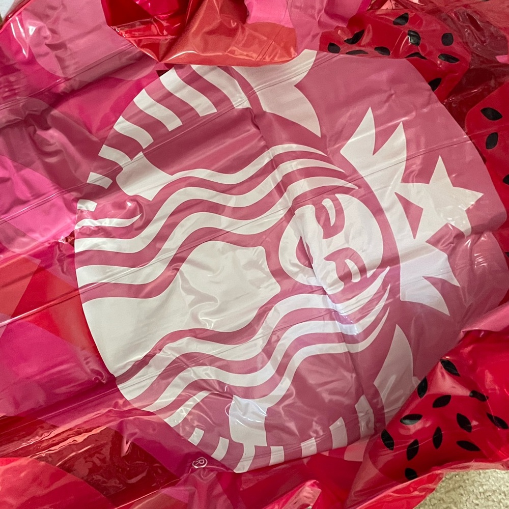 STARBUCKS Açaí Refresher floaty LIMITED EDITION